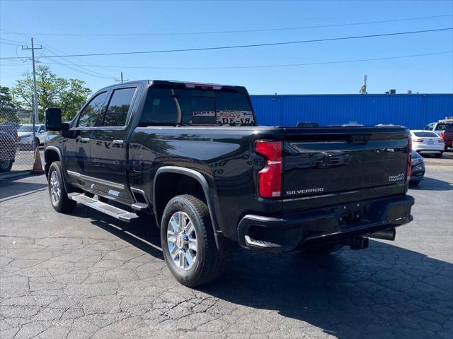 used 2024 Chevrolet Silverado 2500 car, priced at $67,988