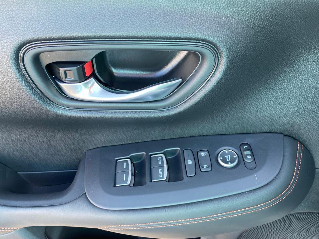 new 2025 Honda HR-V car, priced at $28,990