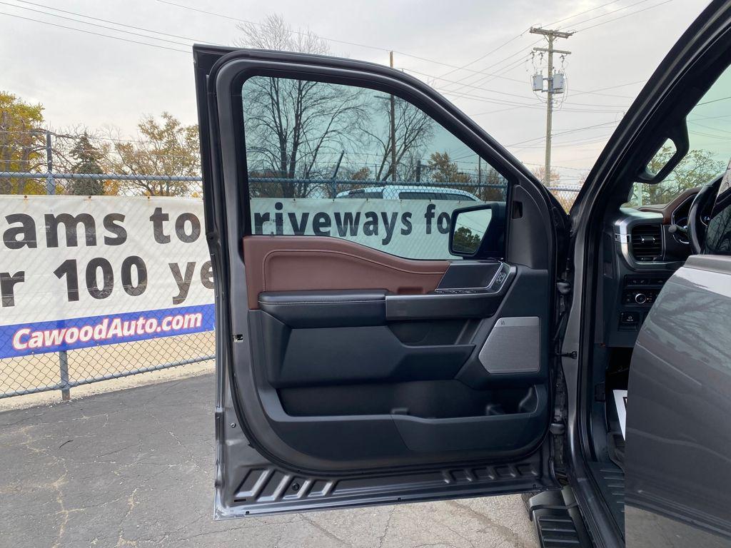 used 2021 Ford F-150 car, priced at $31,592