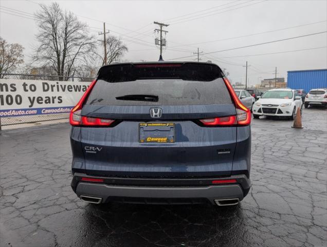 new 2025 Honda CR-V Hybrid car, priced at $42,450