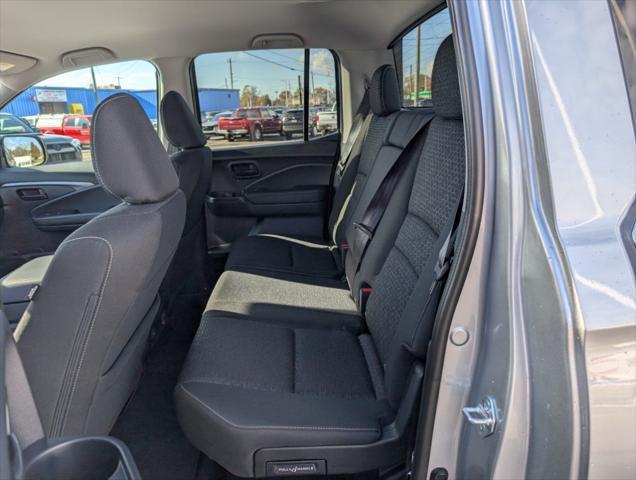 new 2025 Honda Ridgeline car, priced at $40,359