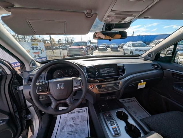 new 2025 Honda Ridgeline car, priced at $40,359