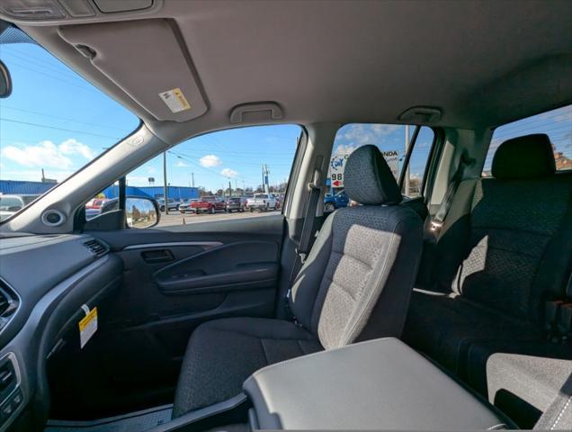 new 2025 Honda Ridgeline car, priced at $40,359