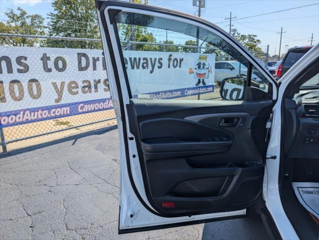 used 2022 Honda Pilot car, priced at $34,402