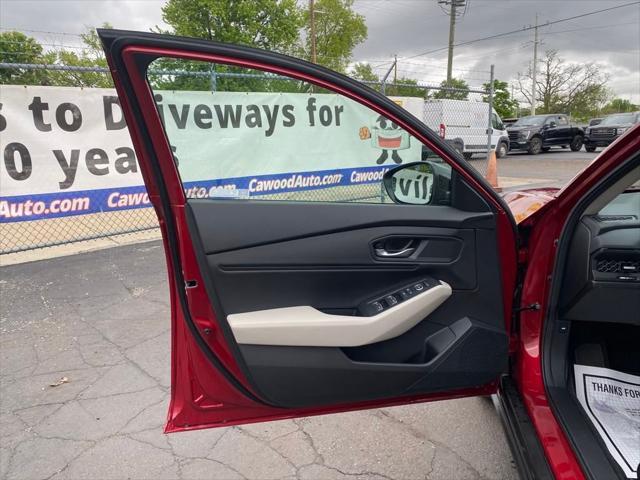 new 2025 Honda Accord car, priced at $31,330