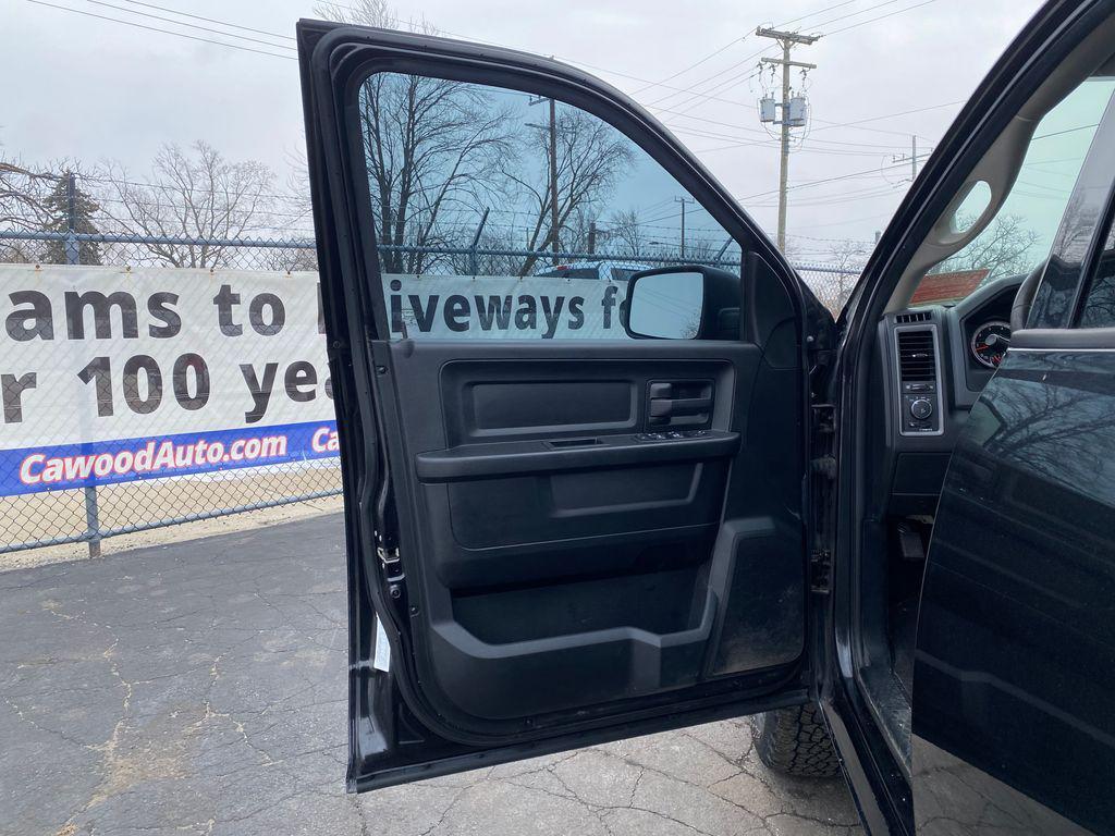 used 2018 Ram 1500 car, priced at $19,301