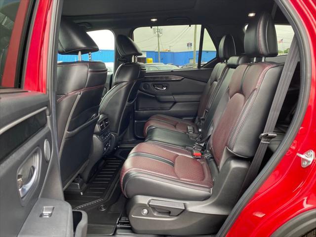 used 2025 Honda Pilot car, priced at $48,590