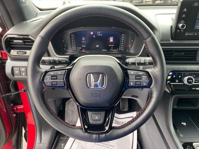 used 2025 Honda Pilot car, priced at $48,590
