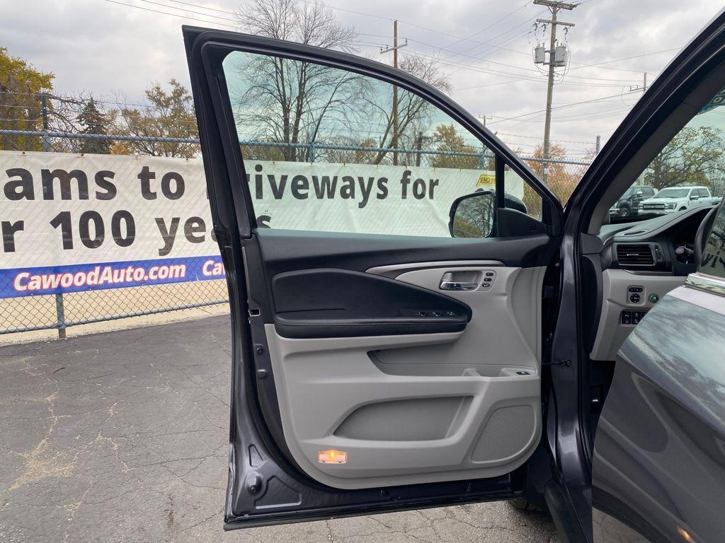 used 2022 Honda Ridgeline car, priced at $30,552