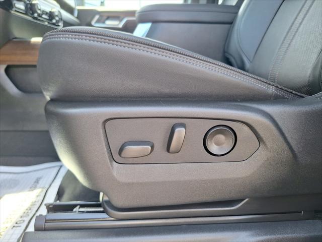 used 2025 Chevrolet Silverado 3500 car, priced at $79,990