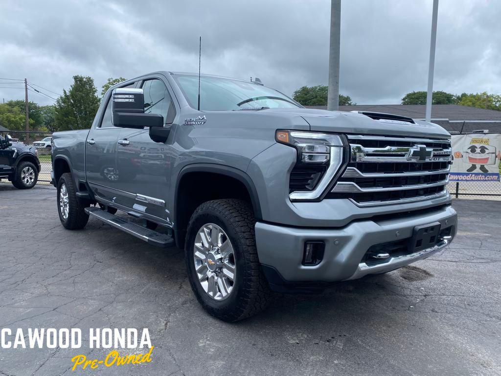 used 2025 Chevrolet Silverado 3500 car, priced at $73,998