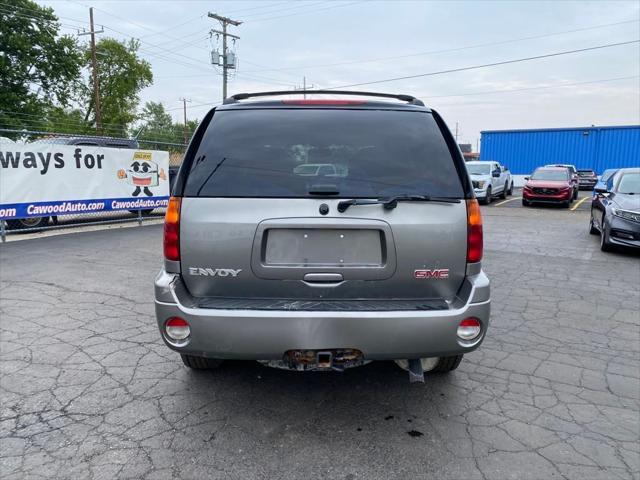 used 2005 GMC Envoy car, priced at $5,989