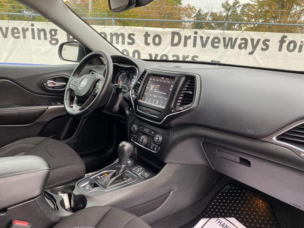 used 2019 Jeep Cherokee car, priced at $18,856