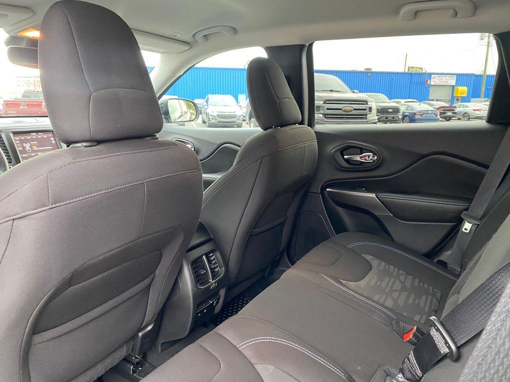 used 2019 Jeep Cherokee car, priced at $18,856