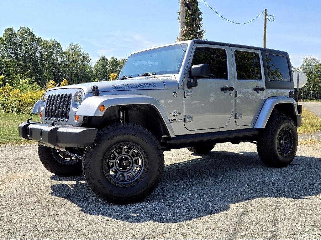 used 2013 Jeep Wrangler Unlimited car, priced at $17,950
