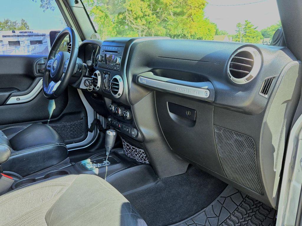 used 2013 Jeep Wrangler Unlimited car, priced at $17,950