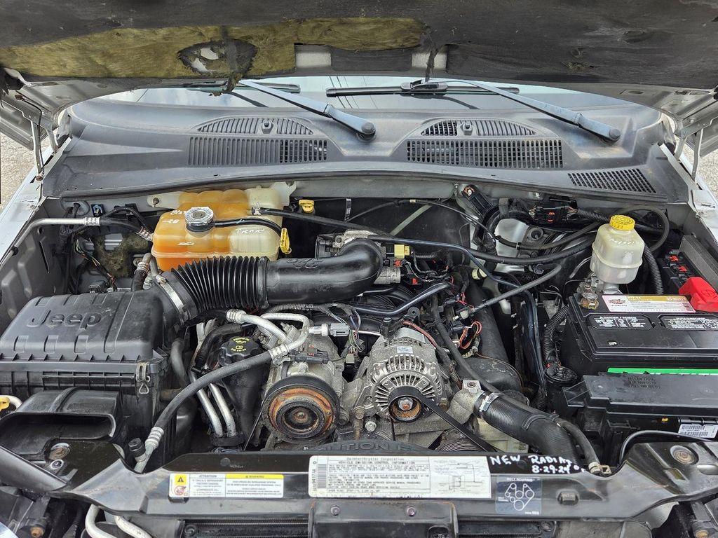 used 2006 Jeep Liberty car, priced at $5,950