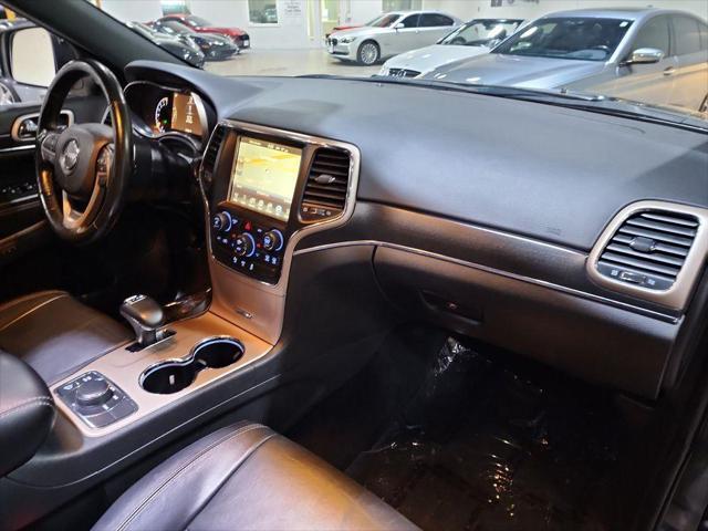 used 2015 Jeep Grand Cherokee car, priced at $13,651