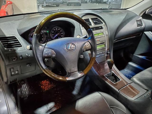 used 2011 Lexus ES 350 car, priced at $10,000
