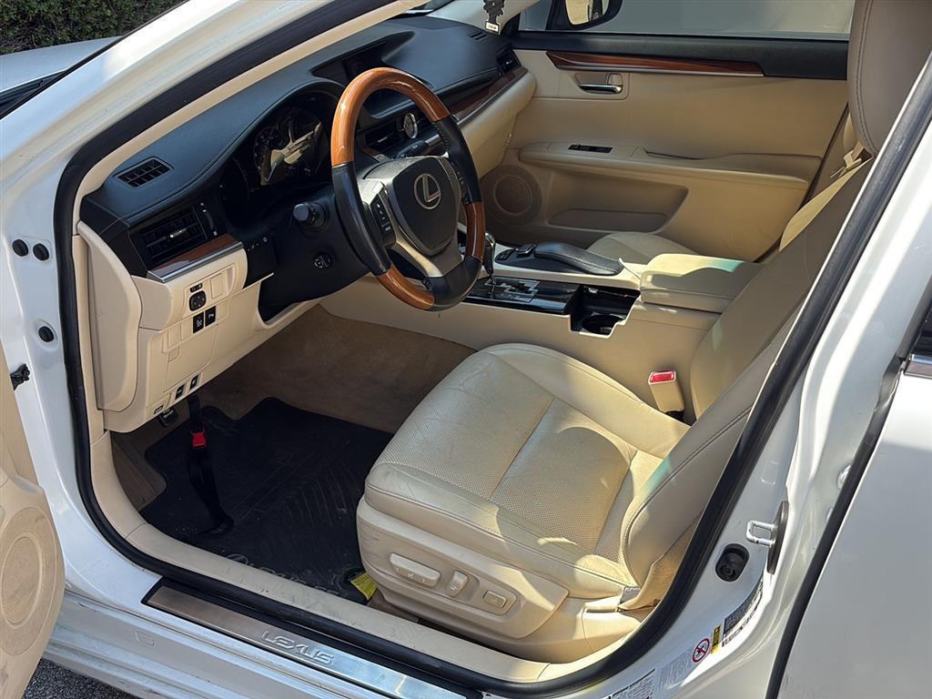 used 2013 Lexus ES 300h car, priced at $12,967