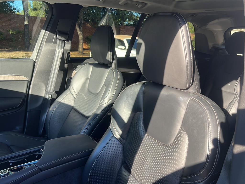 used 2022 Volvo XC90 car, priced at $34,499
