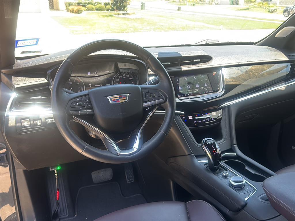 used 2023 Cadillac XT6 car, priced at $42,495