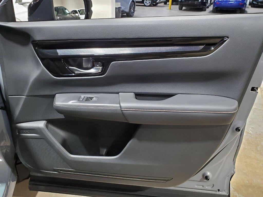 used 2023 Honda CR-V Hybrid car, priced at $33,997