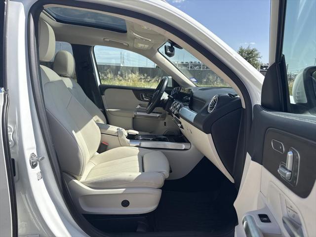 used 2023 Mercedes-Benz GLB 250 car, priced at $29,700