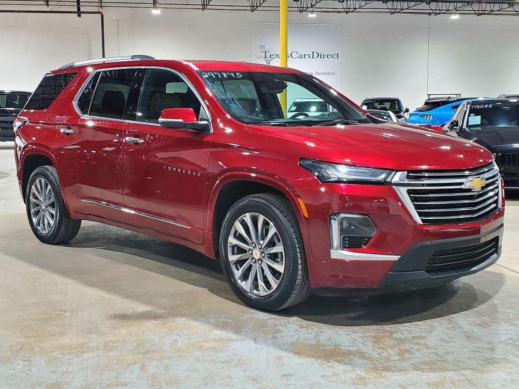 used 2023 Chevrolet Traverse car, priced at $33,498