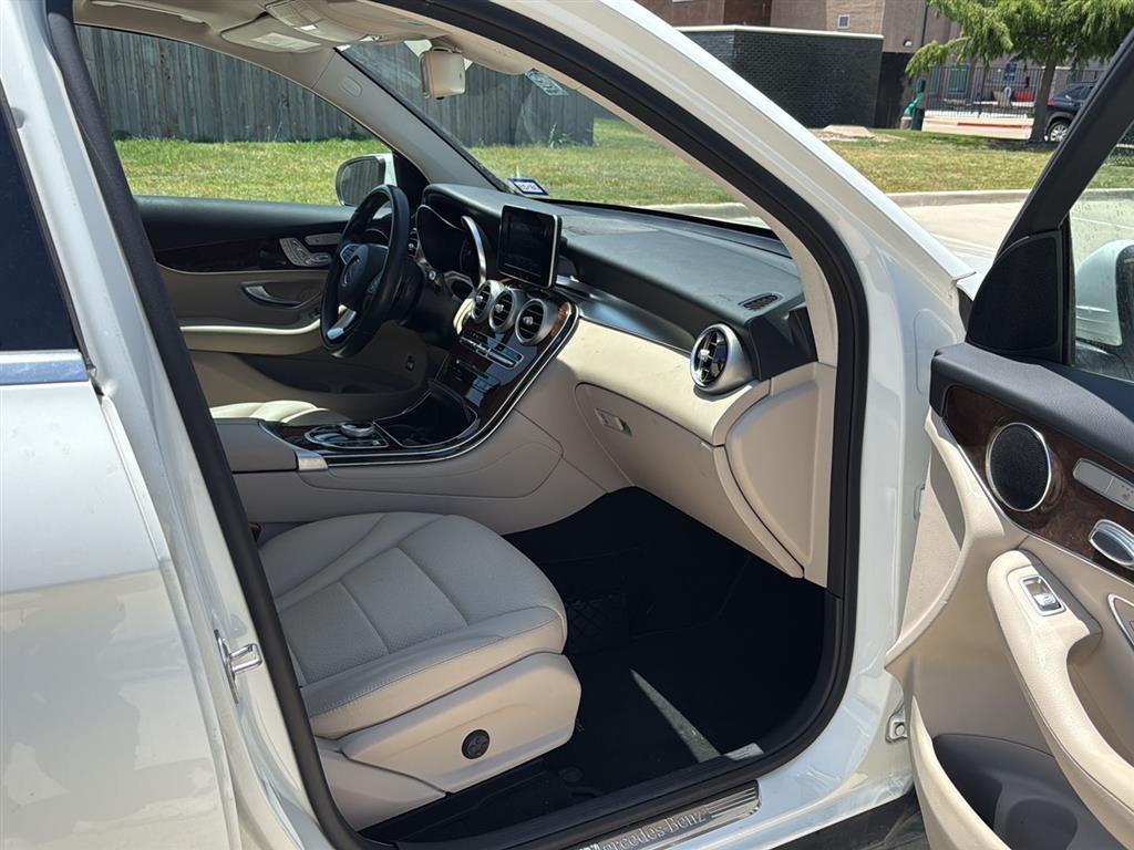 used 2017 Mercedes-Benz GLC 300 car, priced at $12,898