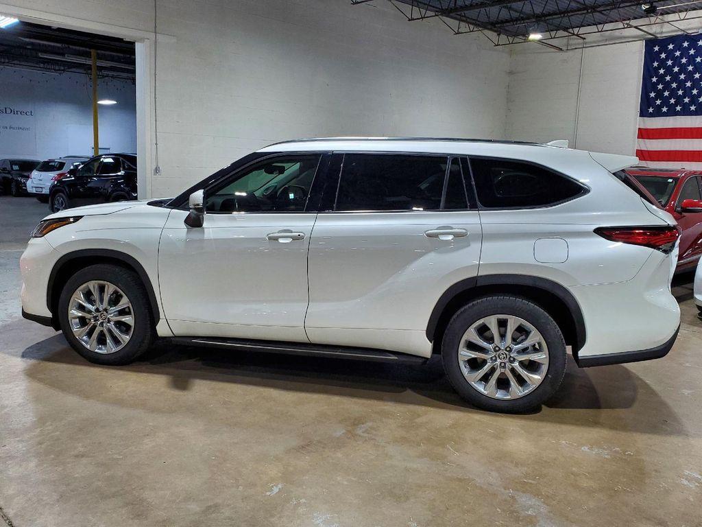 used 2020 Toyota Highlander car, priced at $22,888