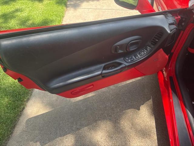 used 2001 Chevrolet Corvette car, priced at $25,998