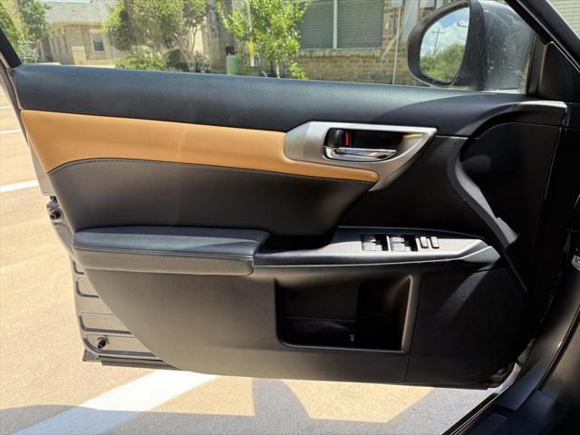 used 2015 Lexus CT 200h car, priced at $10,998