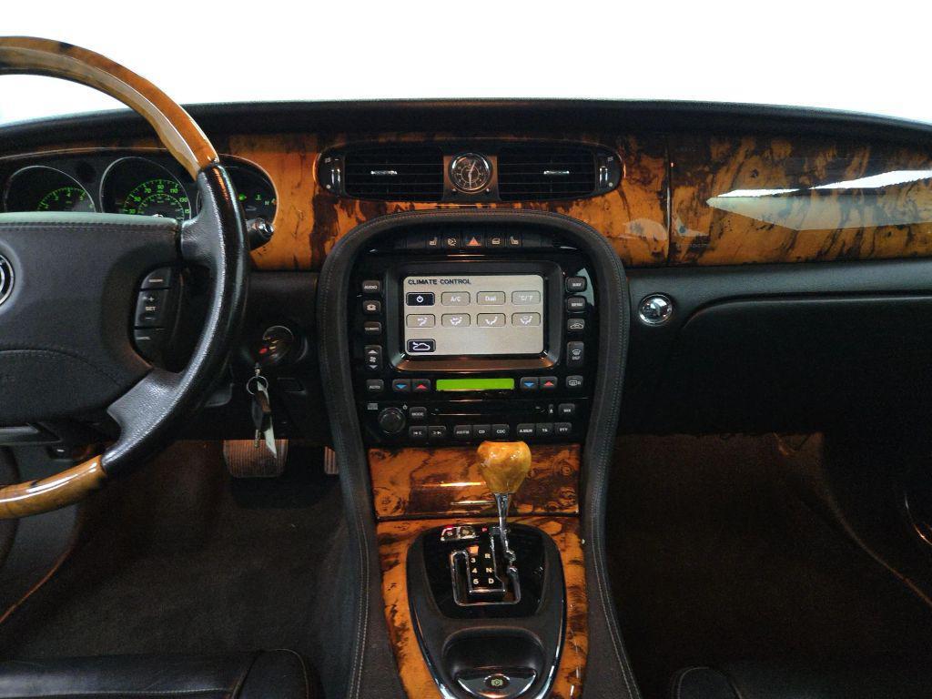 used 2007 Jaguar XJ car, priced at $12,999