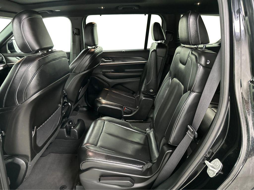 used 2024 Jeep Grand Cherokee L car, priced at $37,999