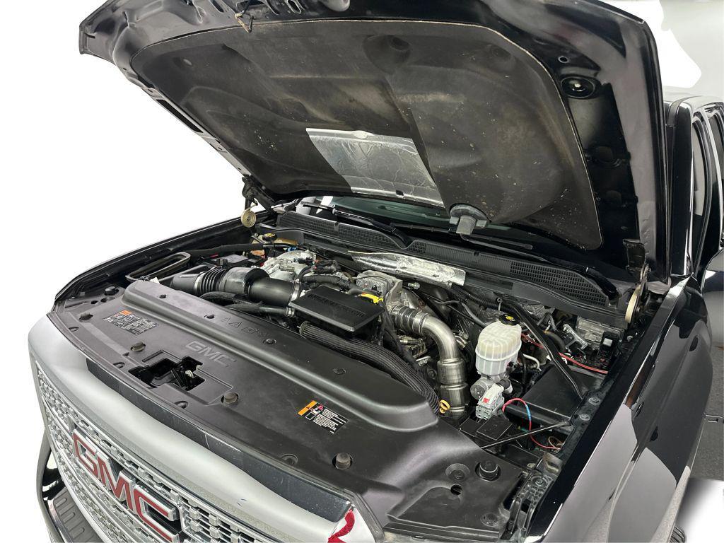 used 2018 GMC Sierra 2500 car, priced at $46,999