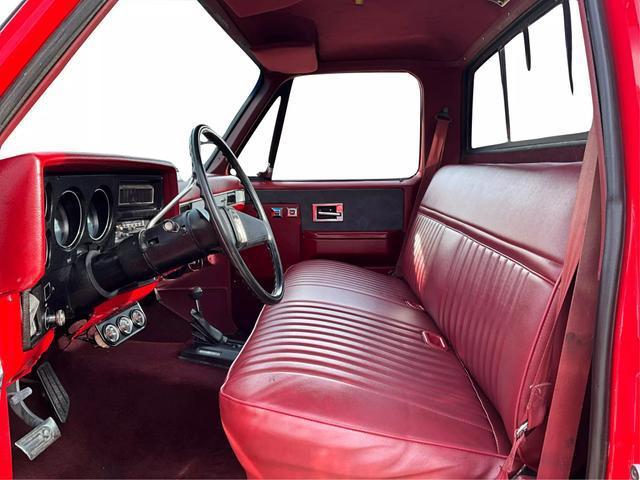 used 1983 Chevrolet Suburban car, priced at $33,000