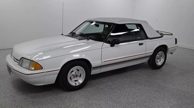 used 1992 Ford Mustang car, priced at $9,998