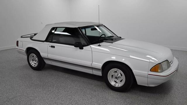 used 1992 Ford Mustang car, priced at $9,998