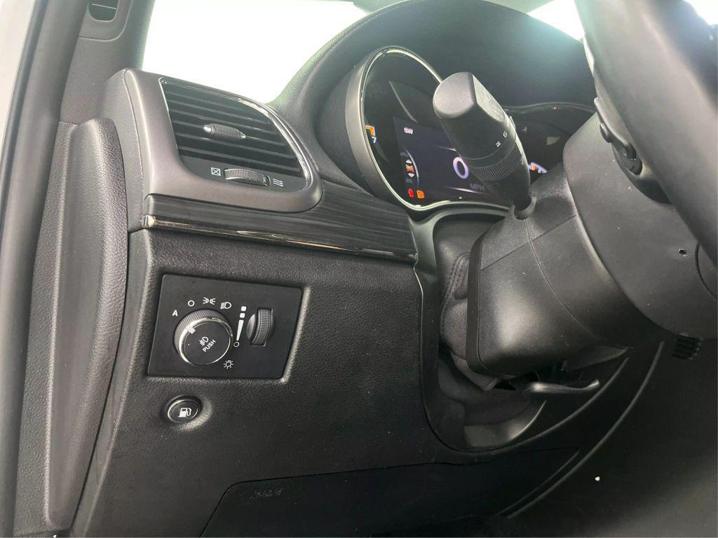 used 2021 Jeep Grand Cherokee car, priced at $35,500