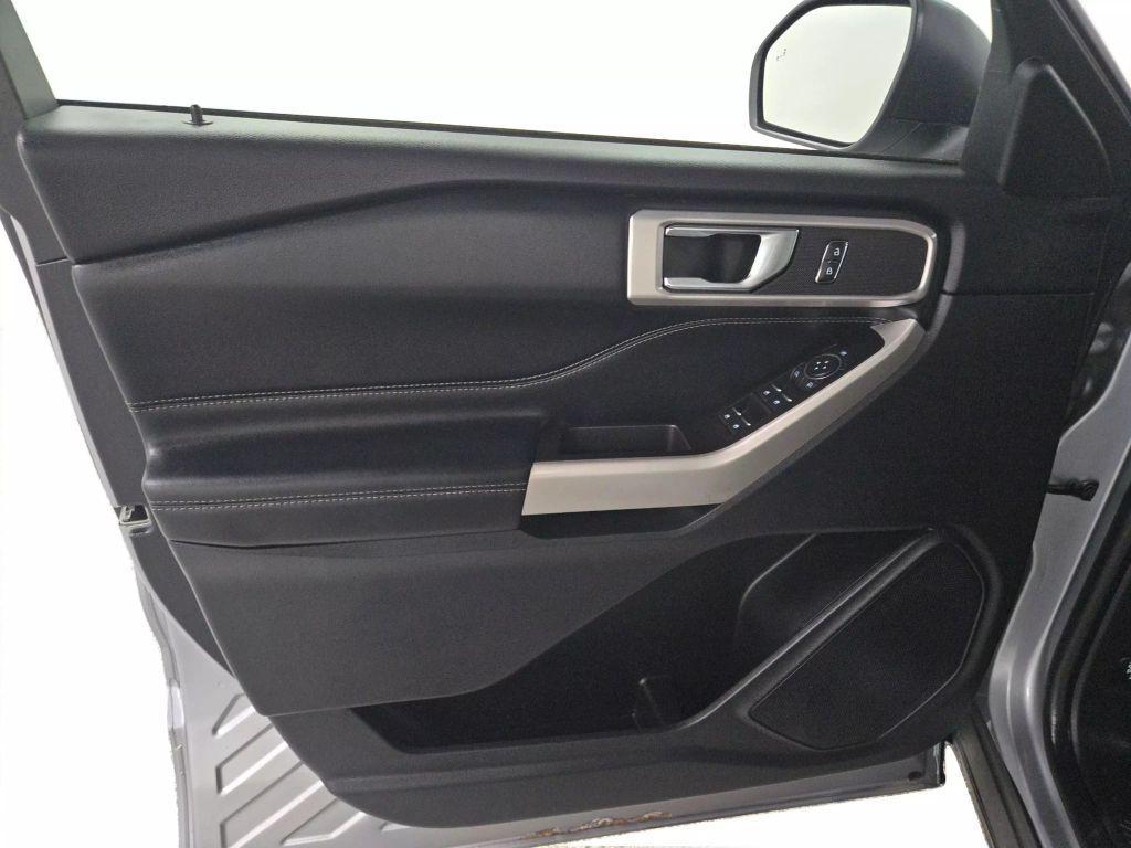 used 2022 Ford Explorer car, priced at $33,444