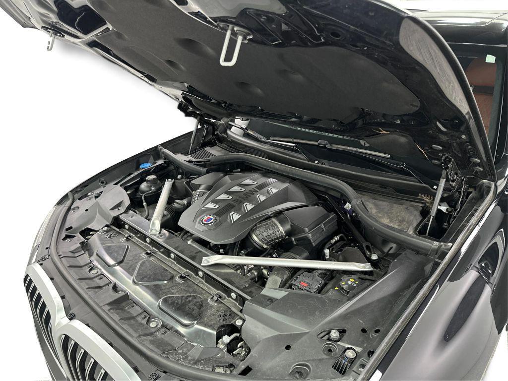 used 2024 BMW ALPINA XB7 car, priced at $127,999