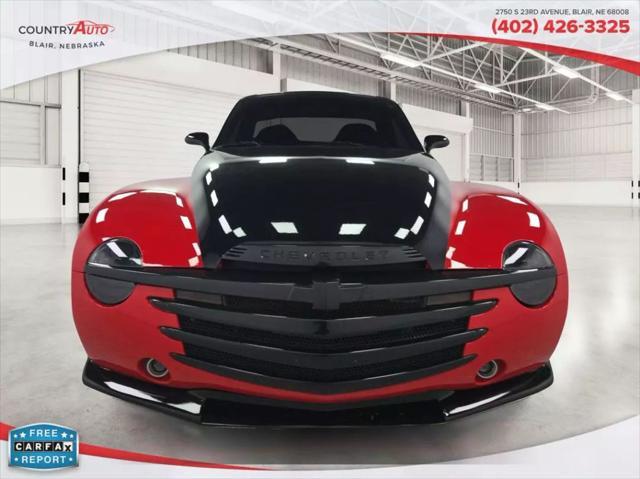 used 2005 Chevrolet SSR car, priced at $25,000