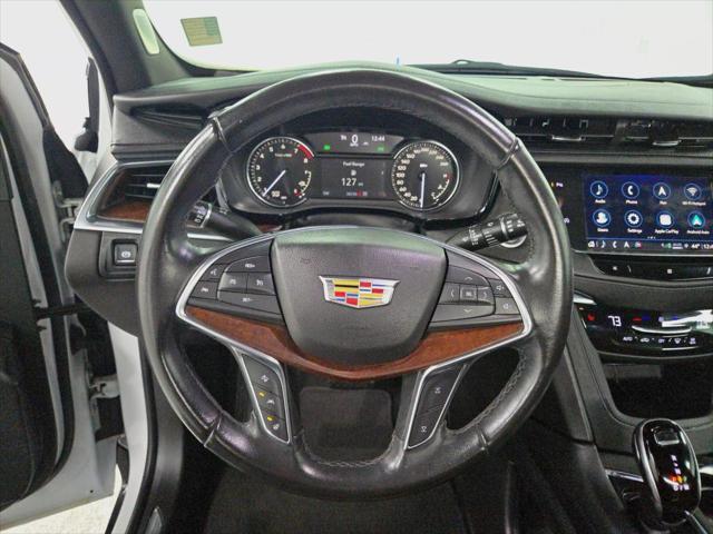 used 2021 Cadillac XT5 car, priced at $34,998