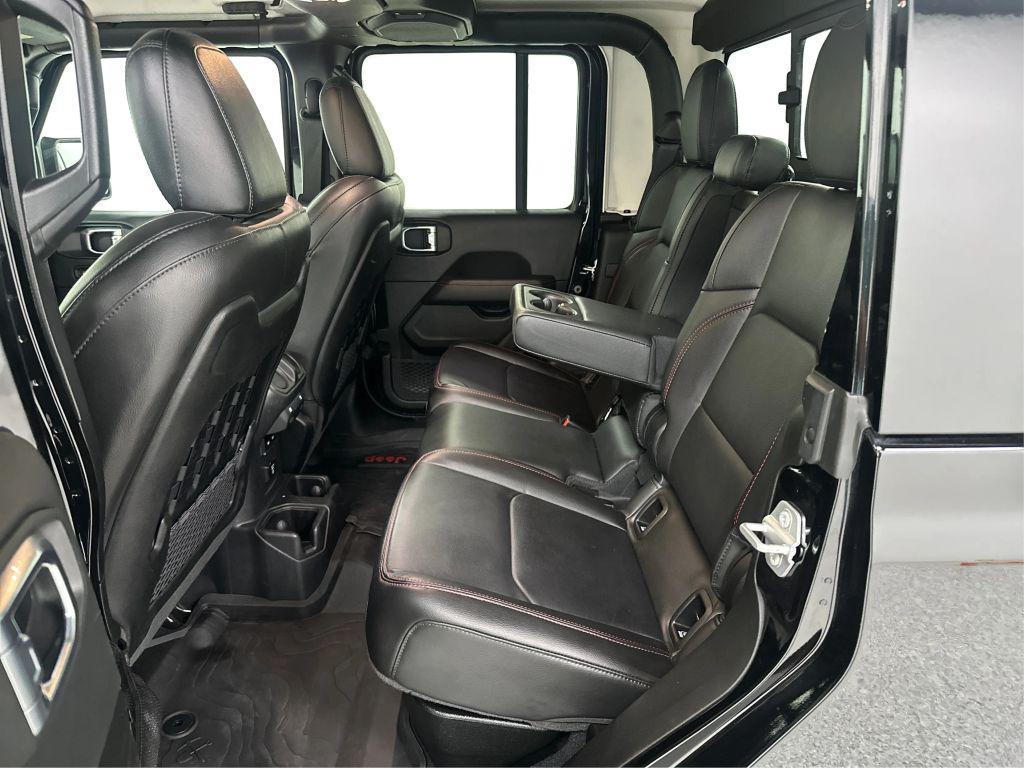 used 2022 Jeep Gladiator car, priced at $39,323