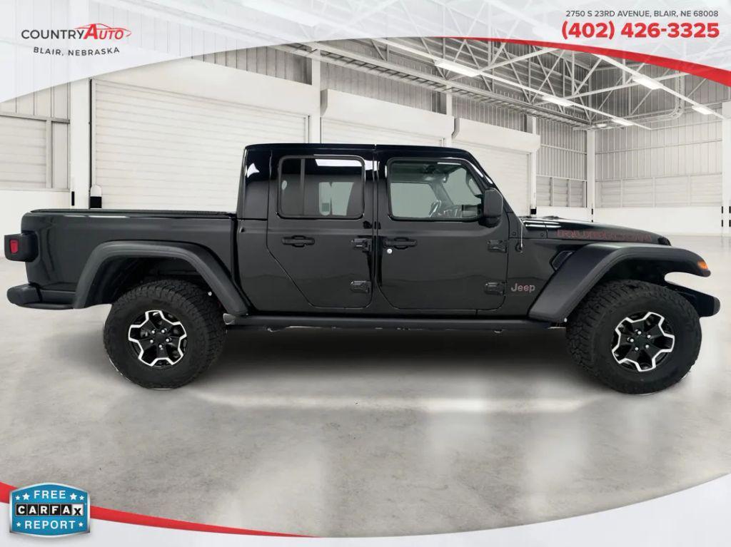 used 2022 Jeep Gladiator car, priced at $39,323