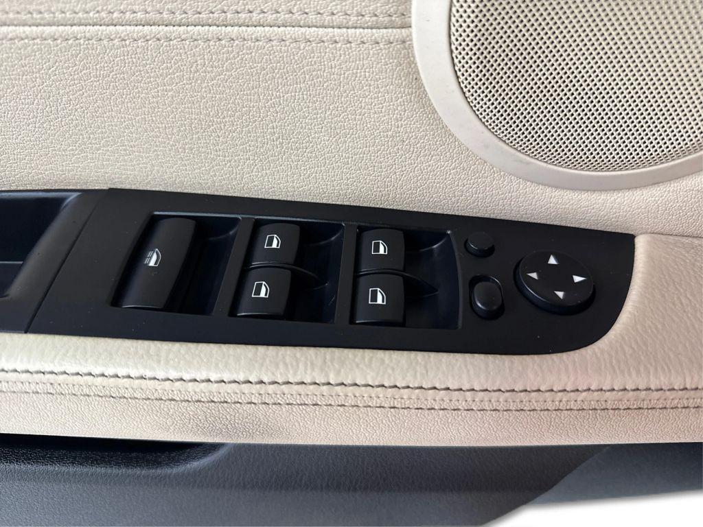used 2012 BMW Z4 car, priced at $14,822