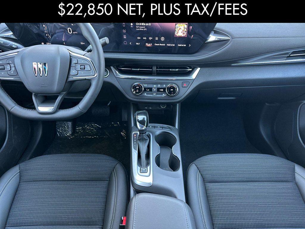 new 2025 Buick Envista car, priced at $23,100