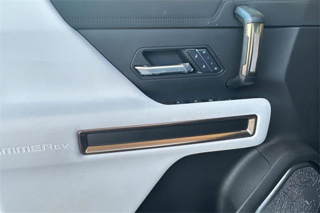 new 2025 GMC HUMMER EV Pickup car, priced at $95,845