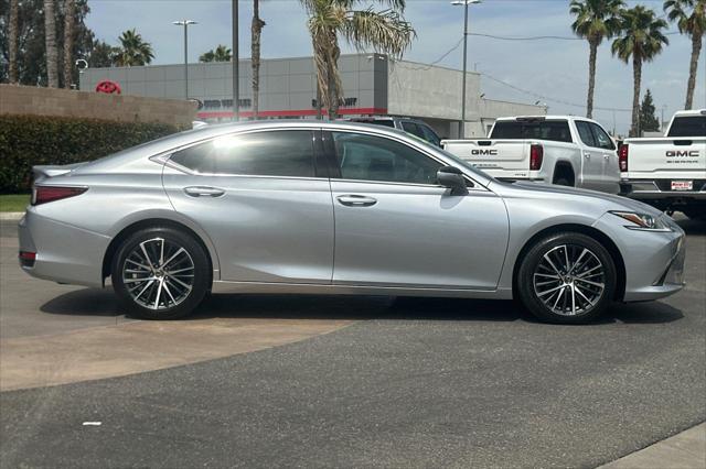 used 2025 Lexus ES 300h car, priced at $48,450